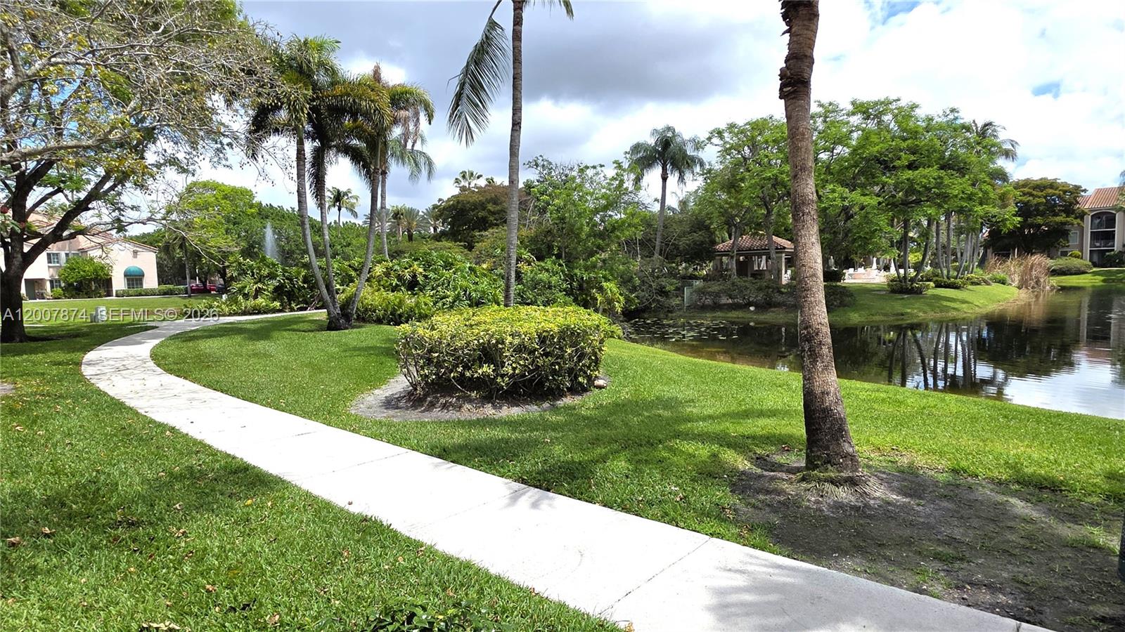 ST ANDREWS CONDO - Residential