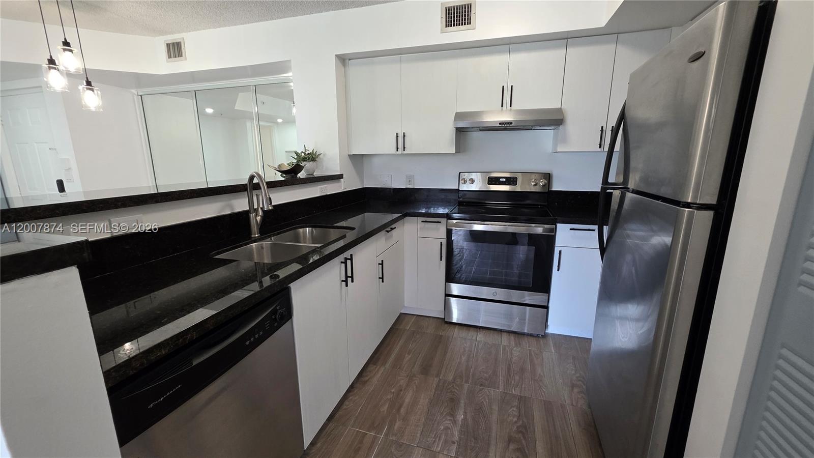 ST ANDREWS CONDO - Residential