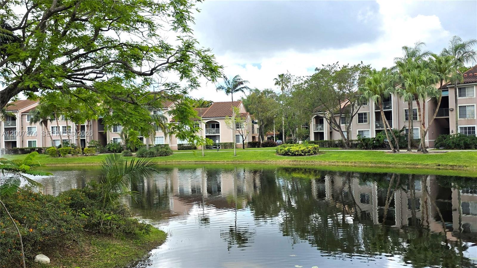 ST ANDREWS CONDO - Residential