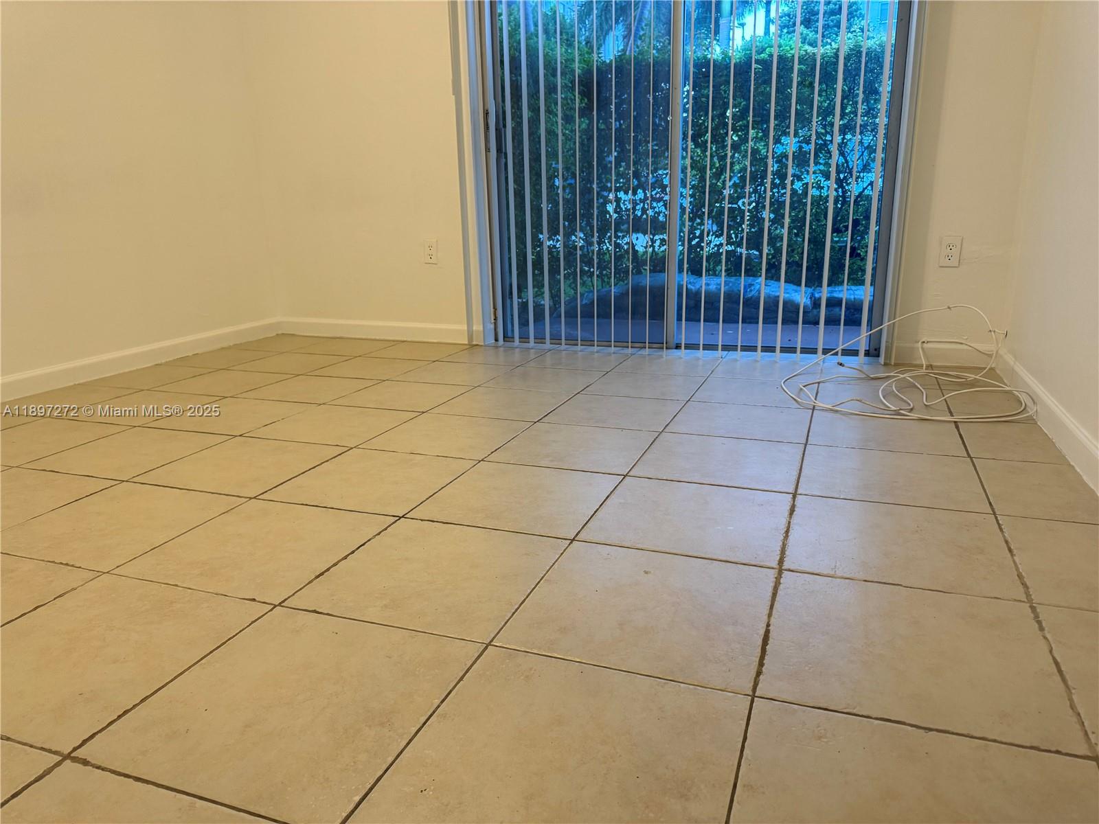 THE LEDGES CONDO - Residential Lease