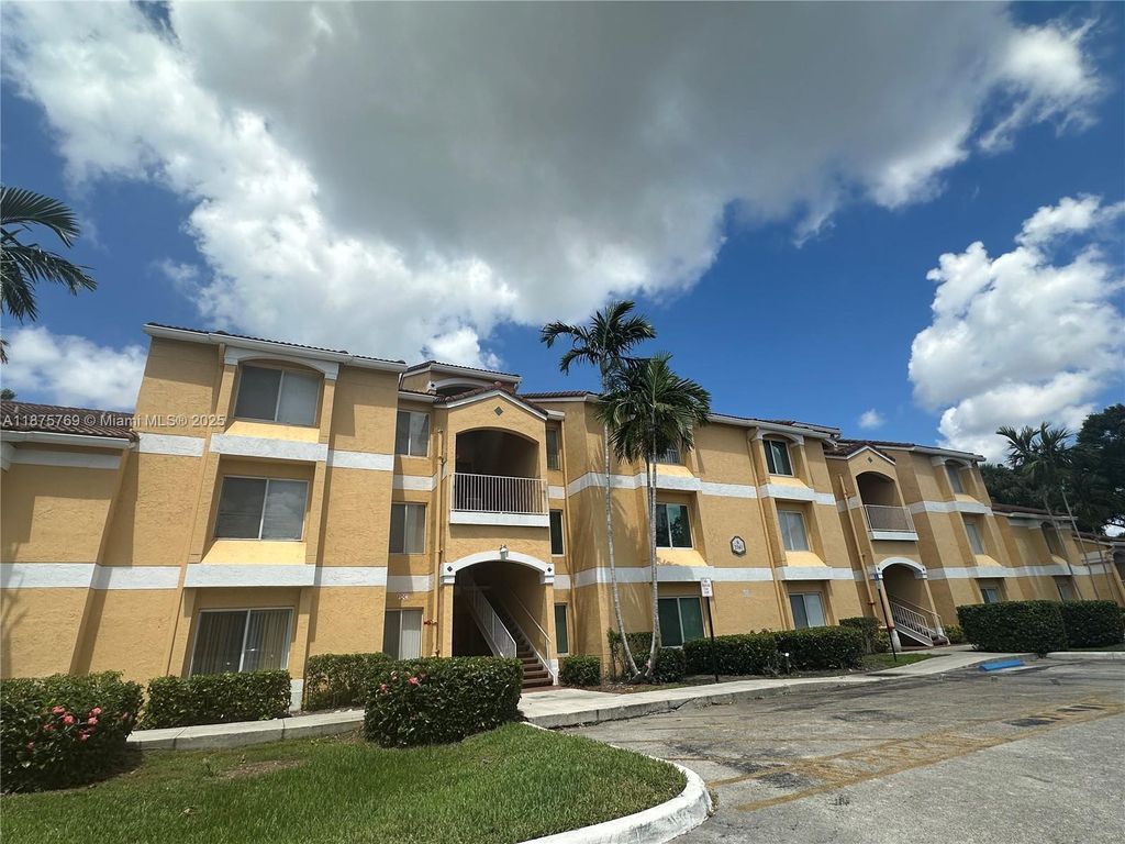 Photo of 2341 NW 33rd St #409, Oakland Park, FL 33309 (MLS # A11875769)