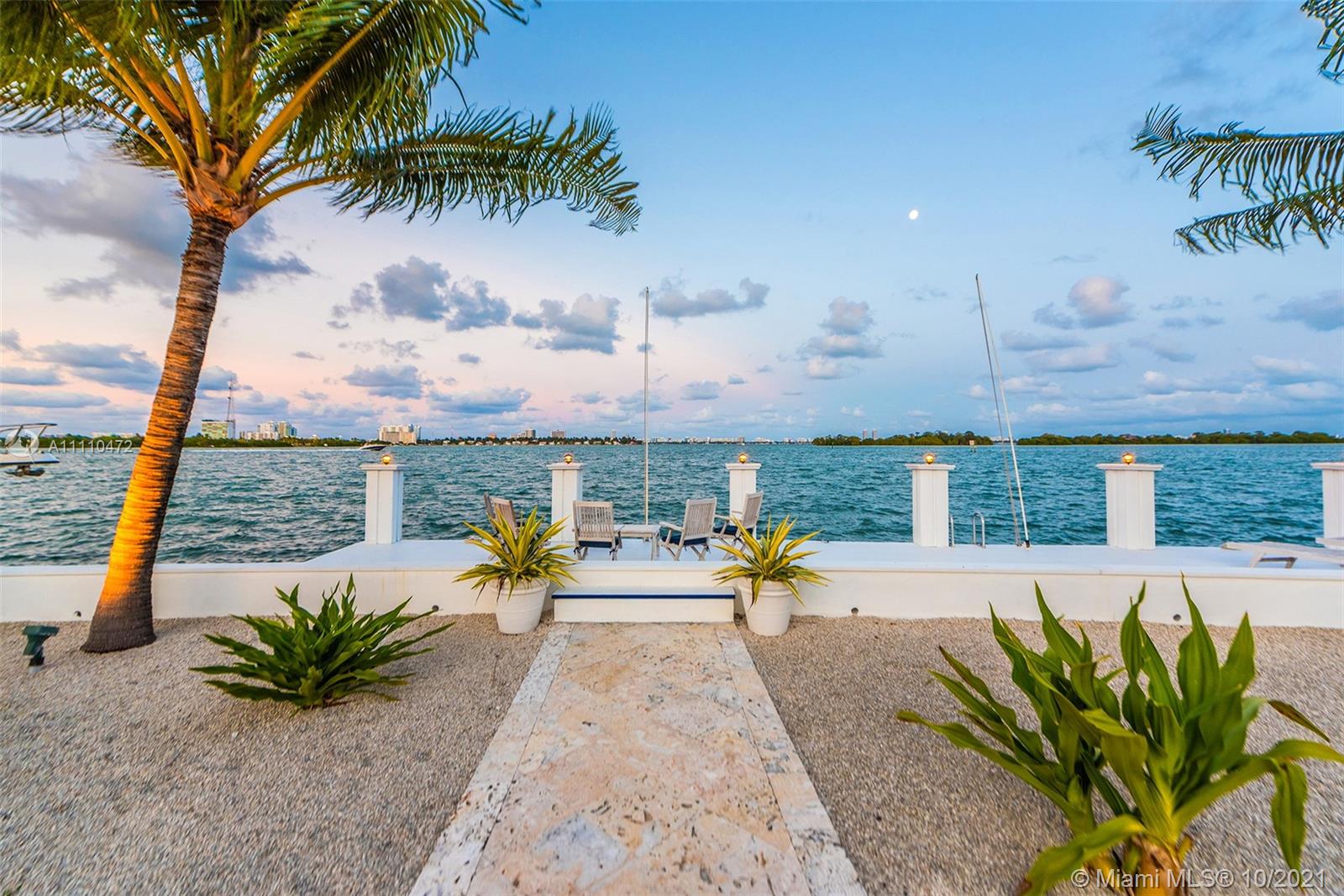 BELLE MEADE ISLAND - Residential