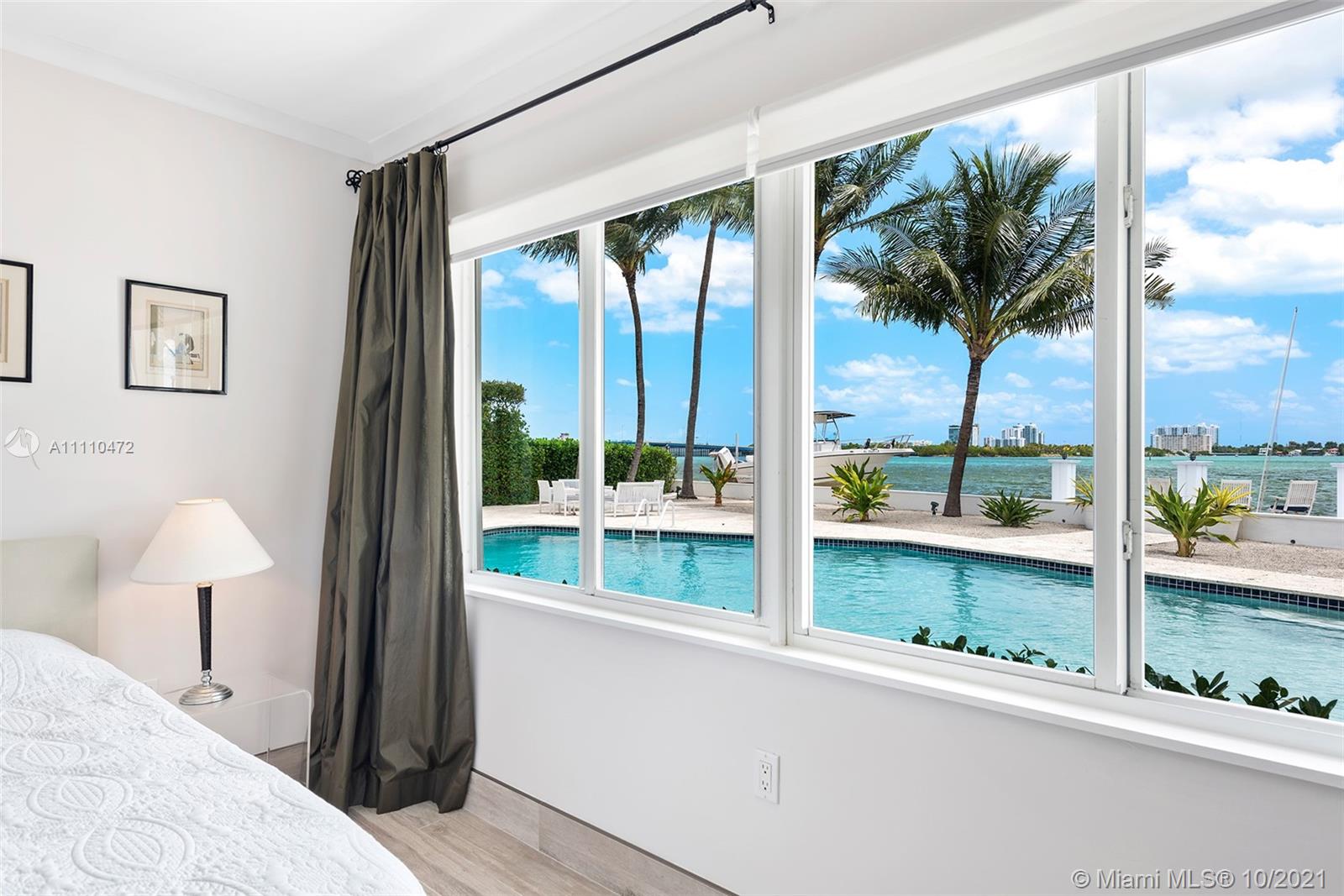 BELLE MEADE ISLAND - Residential