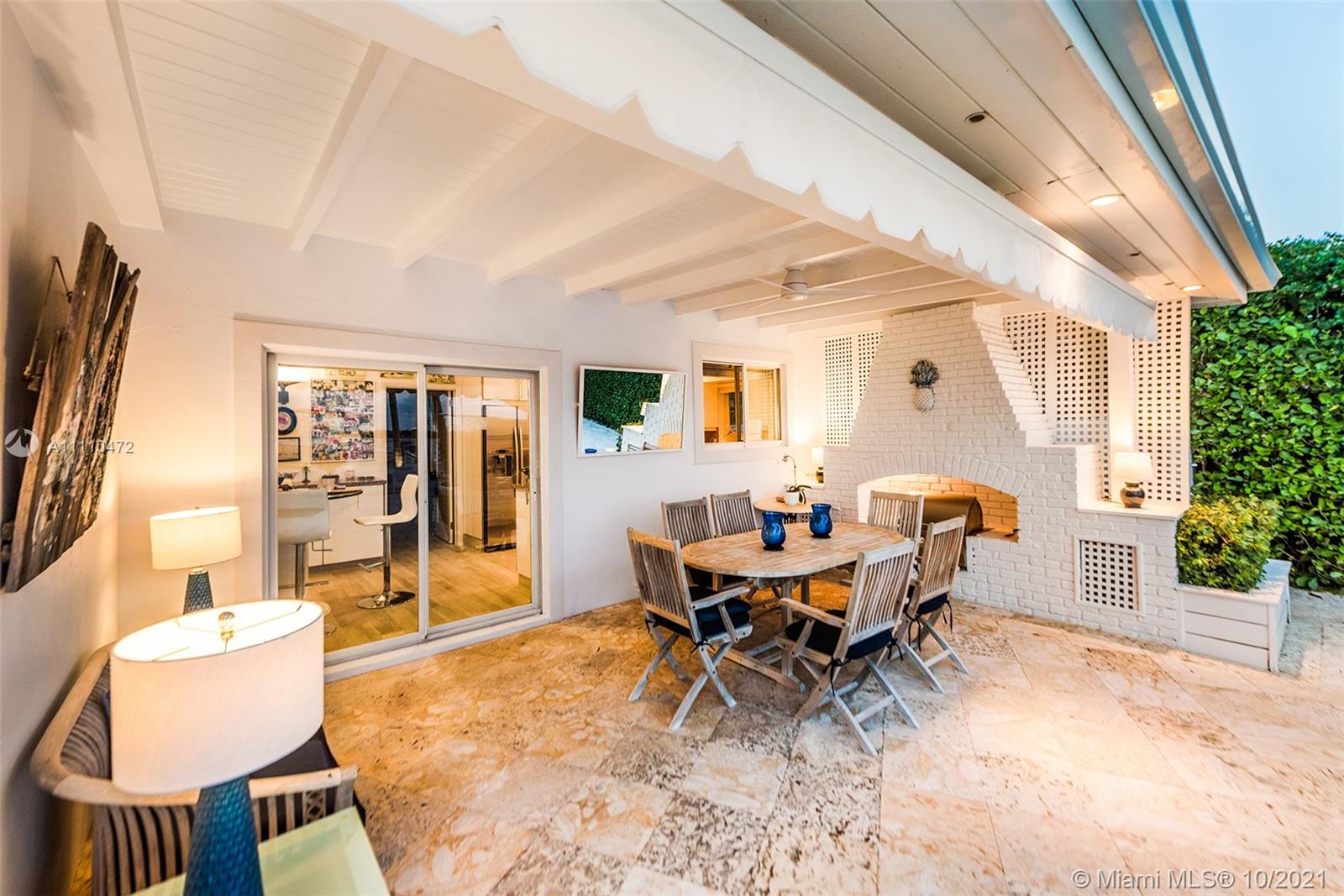 BELLE MEADE ISLAND - Residential