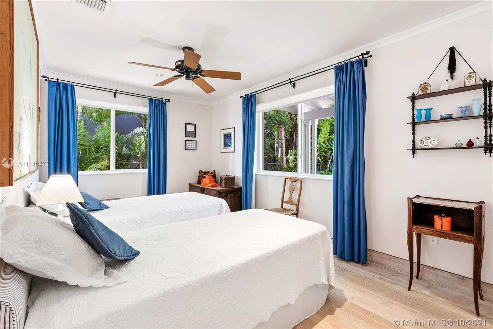 BELLE MEADE ISLAND - Residential