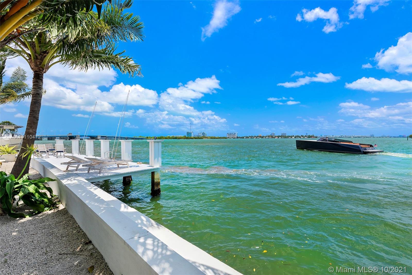 BELLE MEADE ISLAND - Residential