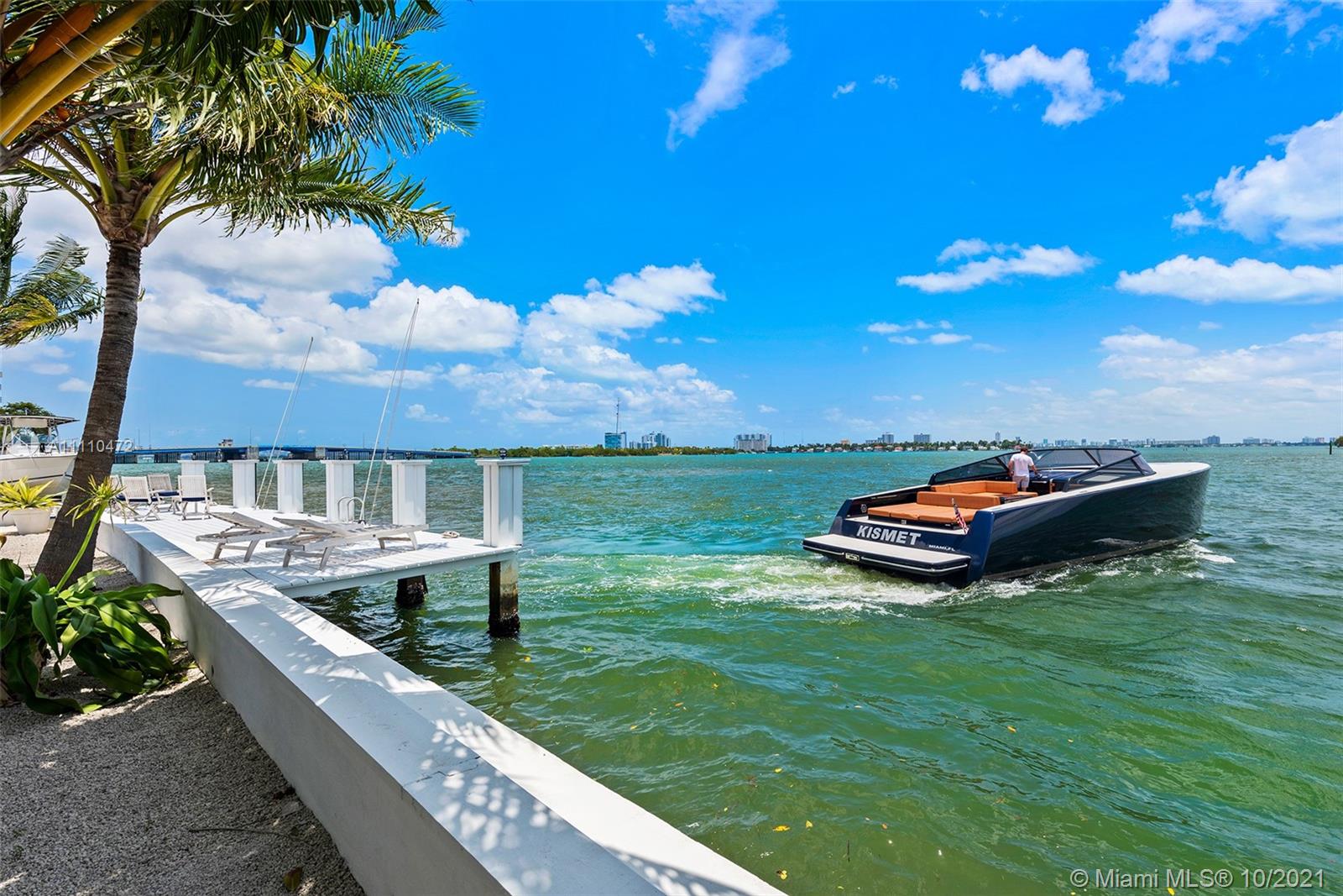 BELLE MEADE ISLAND - Residential