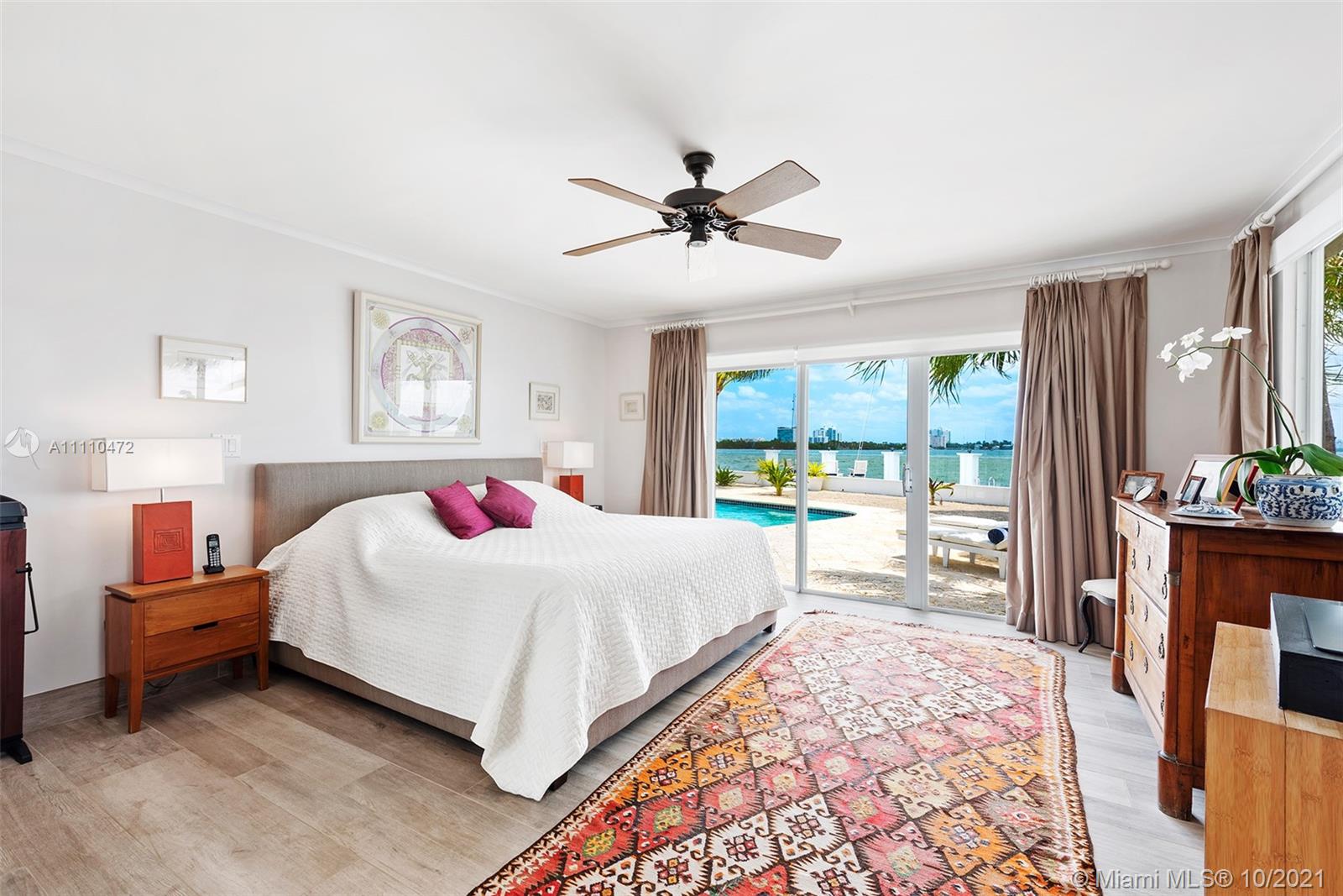 BELLE MEADE ISLAND - Residential