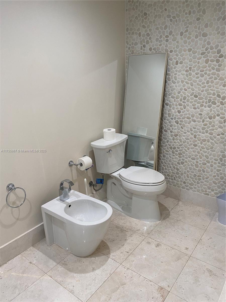 JADE OCEAN CONDO - Residential