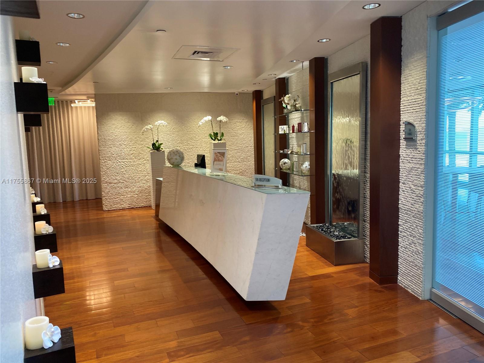 JADE OCEAN CONDO - Residential