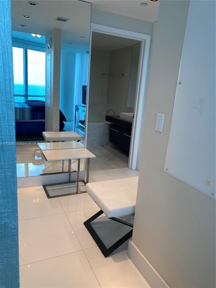 JADE OCEAN CONDO - Residential