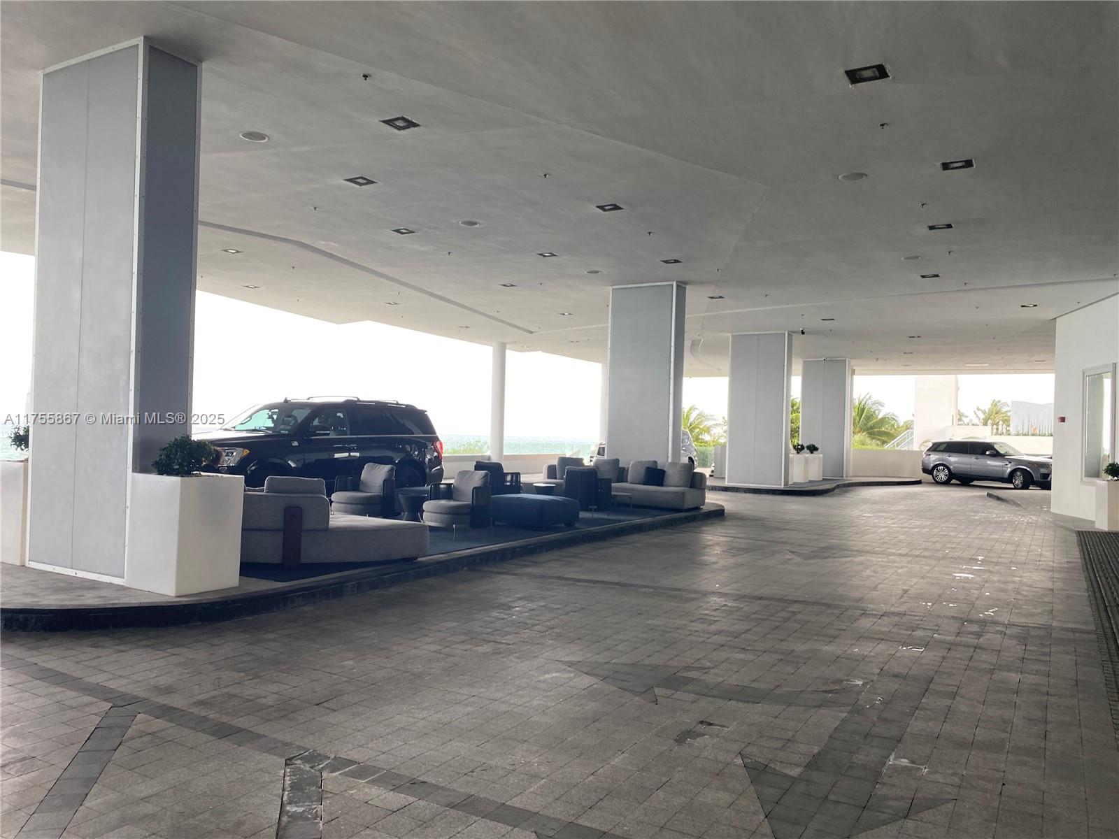 JADE OCEAN CONDO - Residential