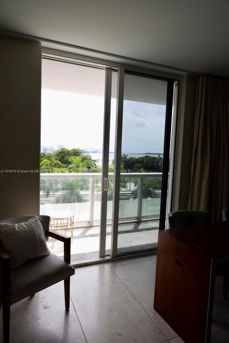 50 BISCAYNE CONDO - Residential