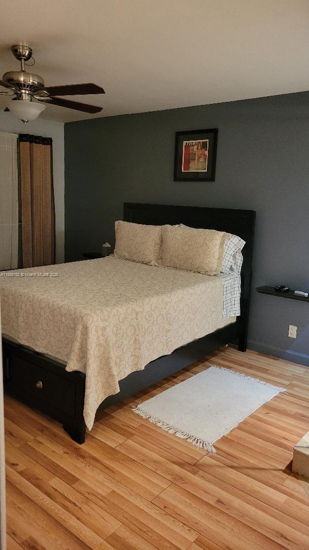 NO 19 PALM-AIRE COUNTRY C - Residential Lease