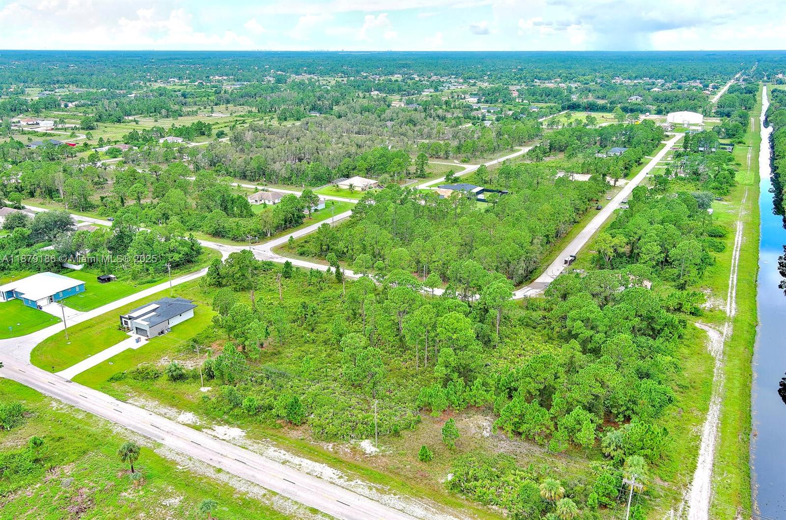 LEHIGH ACRES - Land