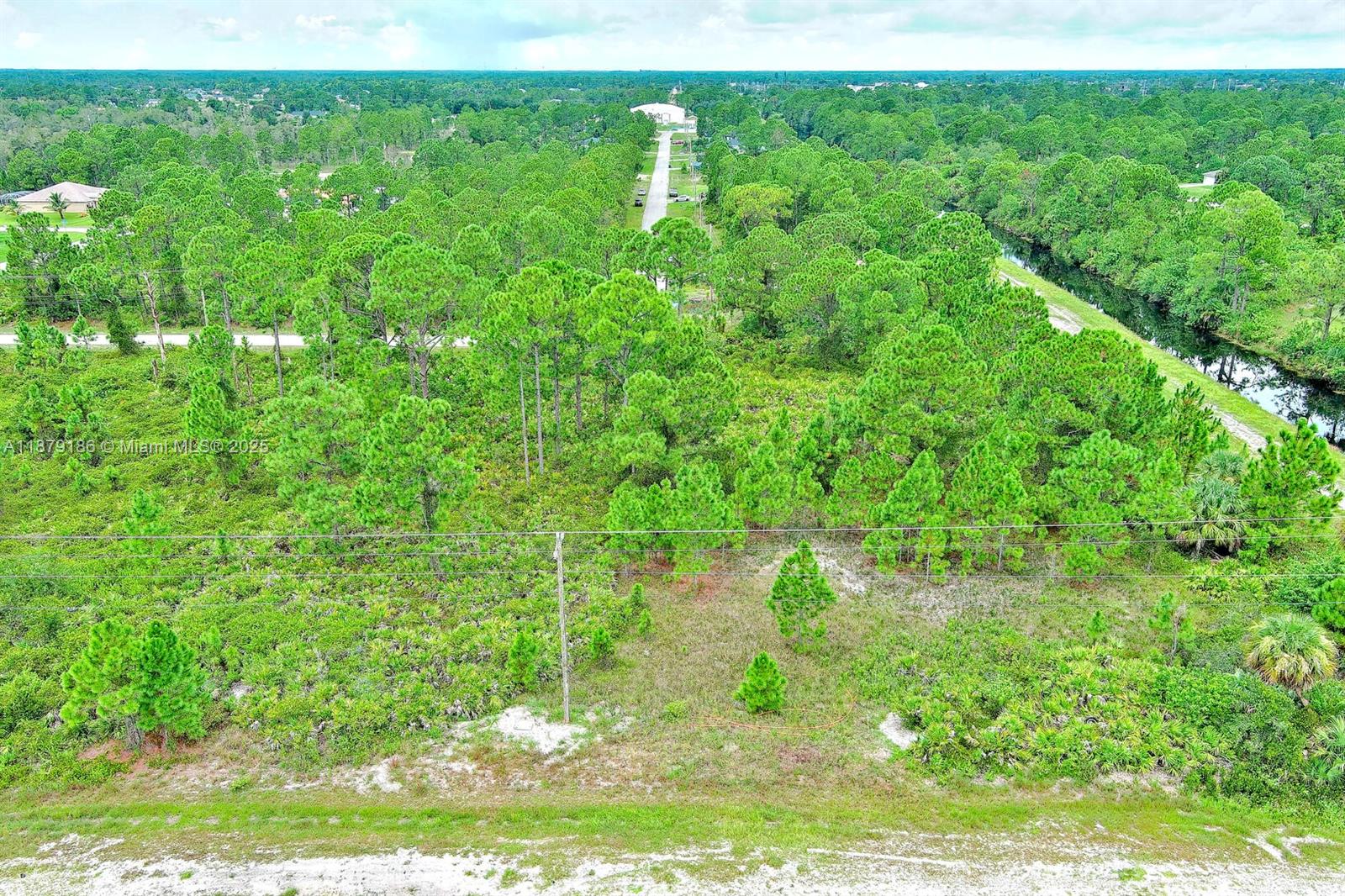 LEHIGH ACRES - Land
