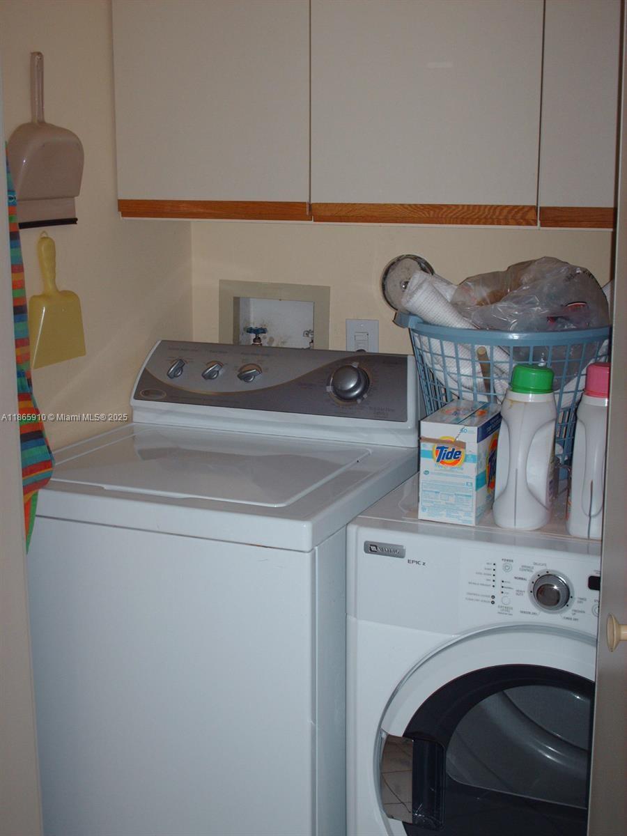 EQUESTRIAN - Residential