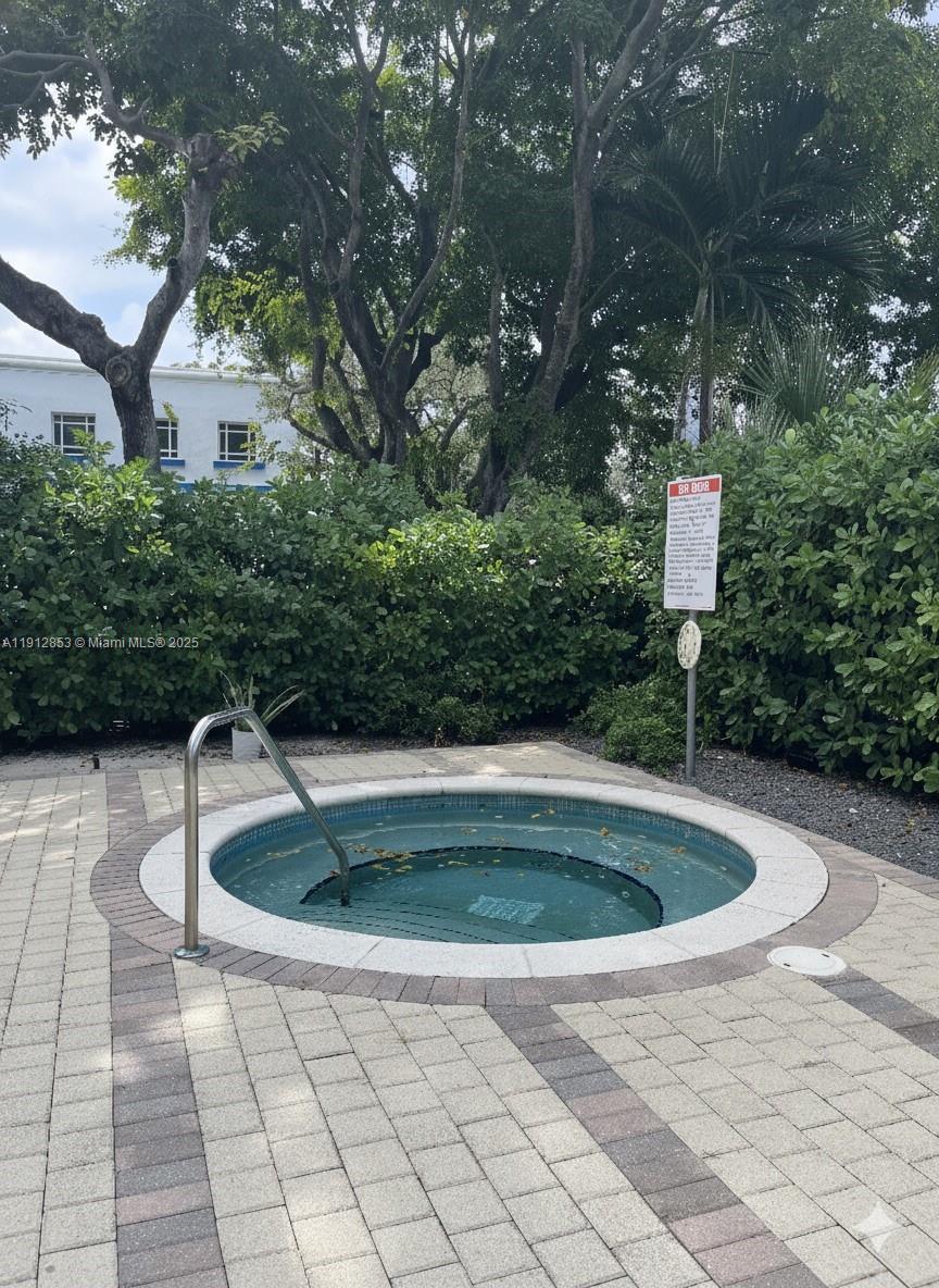 NOLA LOFTS CONDOMINIUM I - Residential