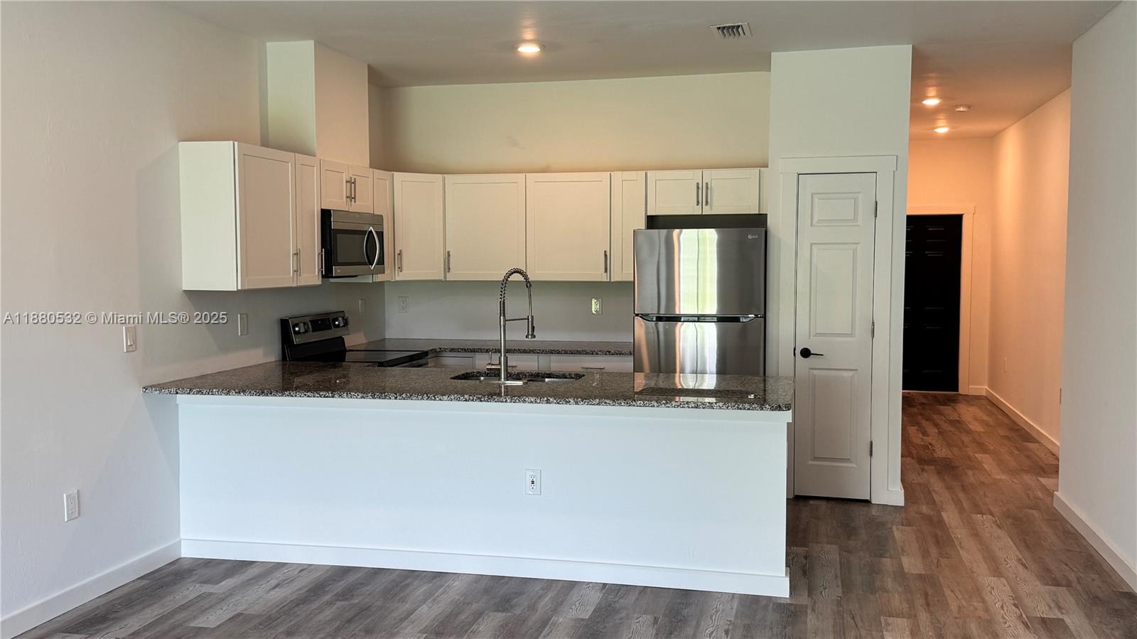 Lehigh Acres - Residential Lease