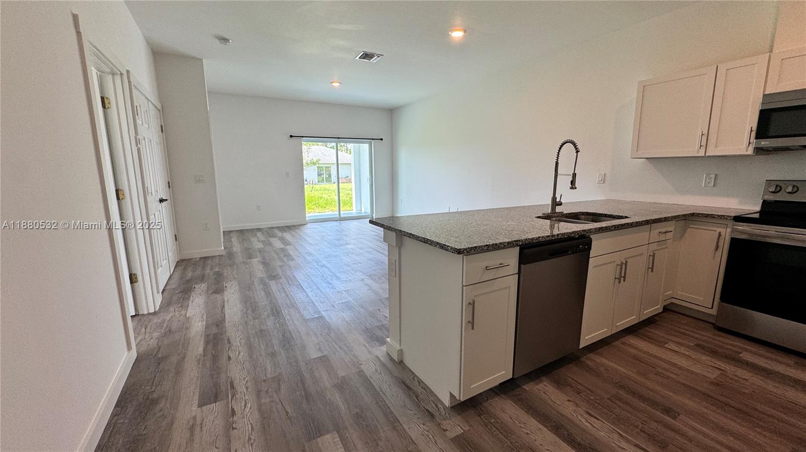 Lehigh Acres - Residential Lease