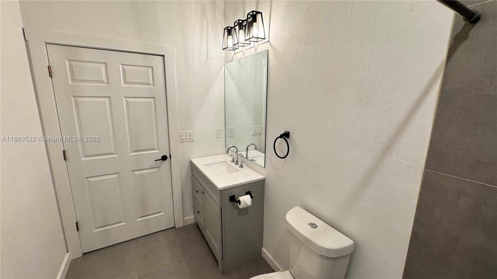 Lehigh Acres - Residential Lease