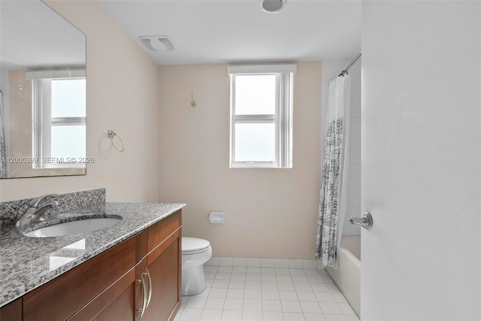 DOWNTOWN DADELAND CONDO N - Residential