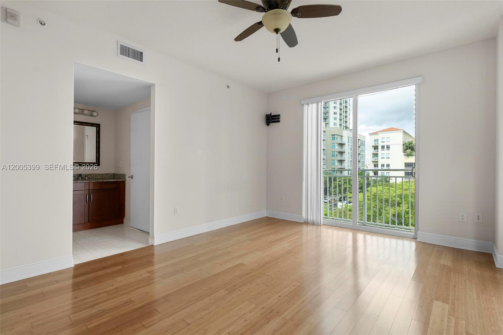 DOWNTOWN DADELAND CONDO N - Residential
