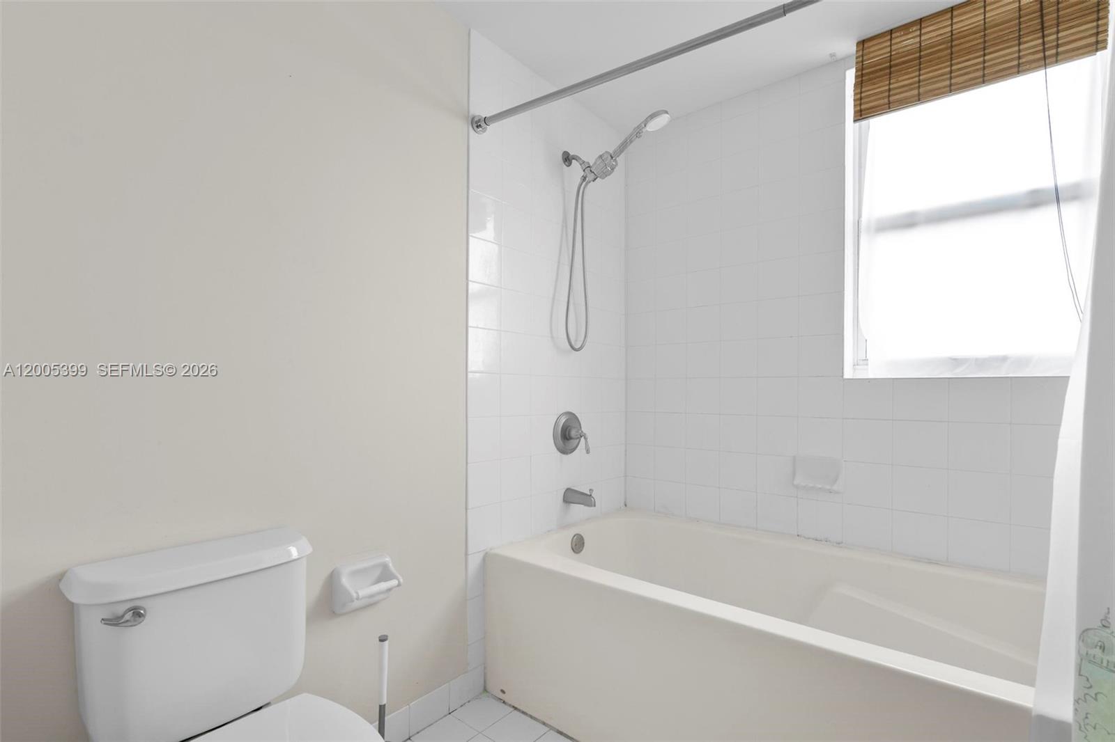 DOWNTOWN DADELAND CONDO N - Residential