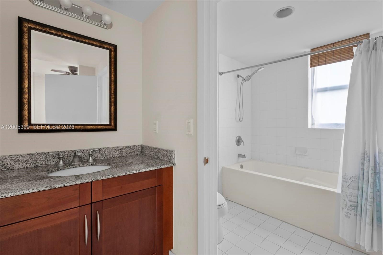 DOWNTOWN DADELAND CONDO N - Residential