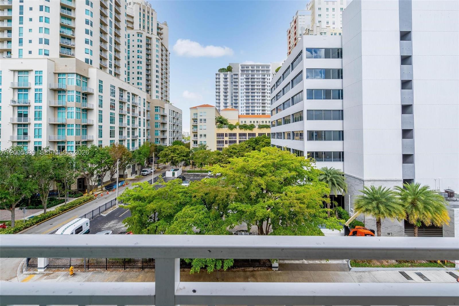 DOWNTOWN DADELAND CONDO N - Residential