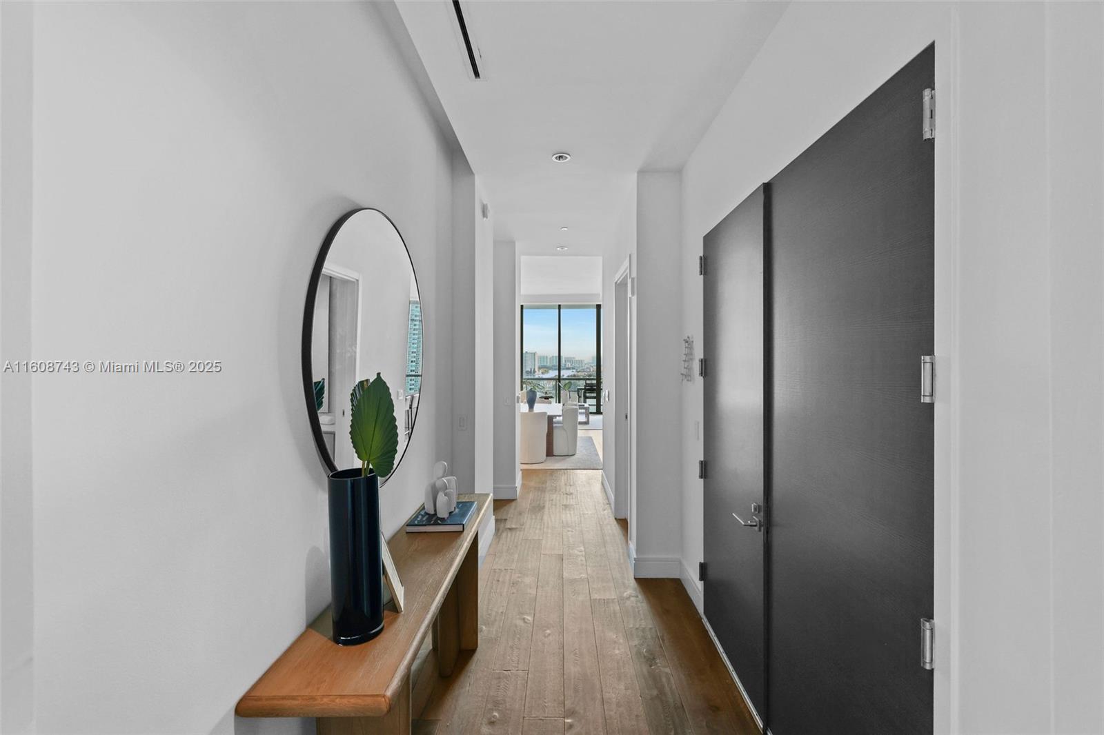 ECHO CONDO - Residential