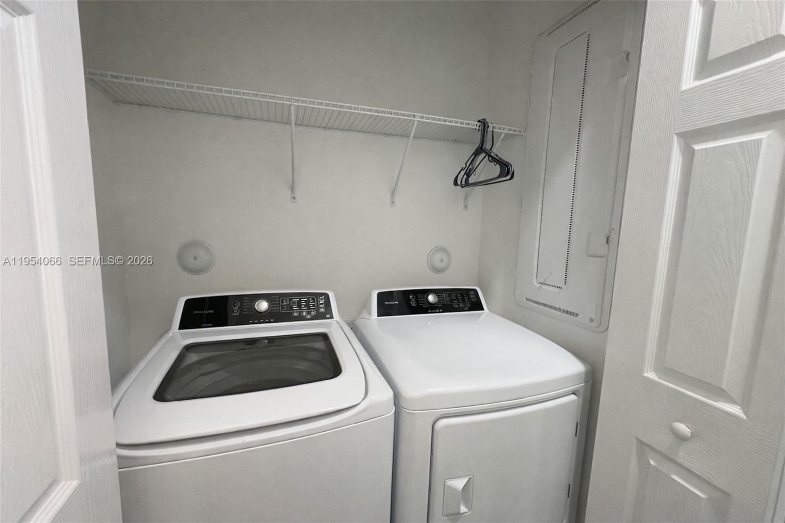 D & B SUBDIVISION - SIENA - Residential