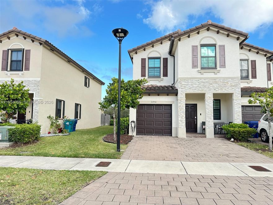 *Seller contribution available with acceptable offer. This beautiful corner townhouse it is SPACIOUS with 4 large bedrooms and 2 full bath on the second floor and a half bath on the first floor. Impact window, an access door from the back fence enhances convenience for outdoor activities. No Backyard neighbors. 1 car garage and PARKING SPACE PLUS 3 SPOTS ON THE DRIVE WAY. *HOA FEE is very low at $85.