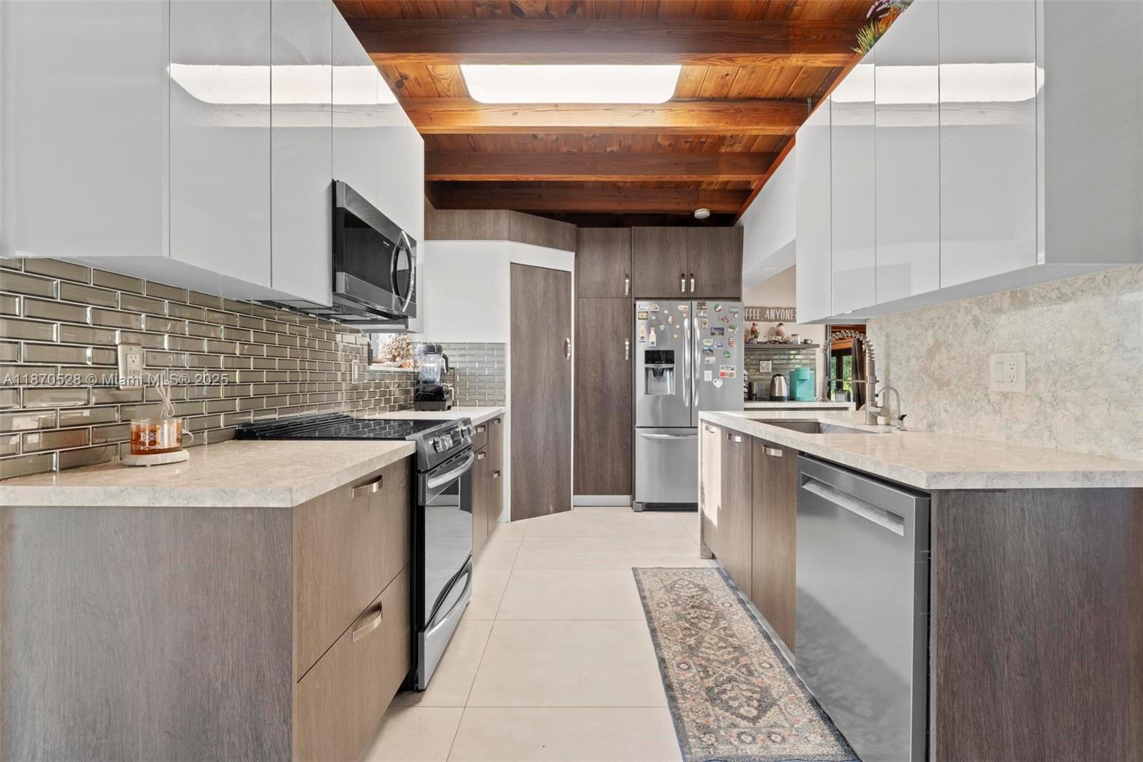 SUNKIST ESTATES - Residential