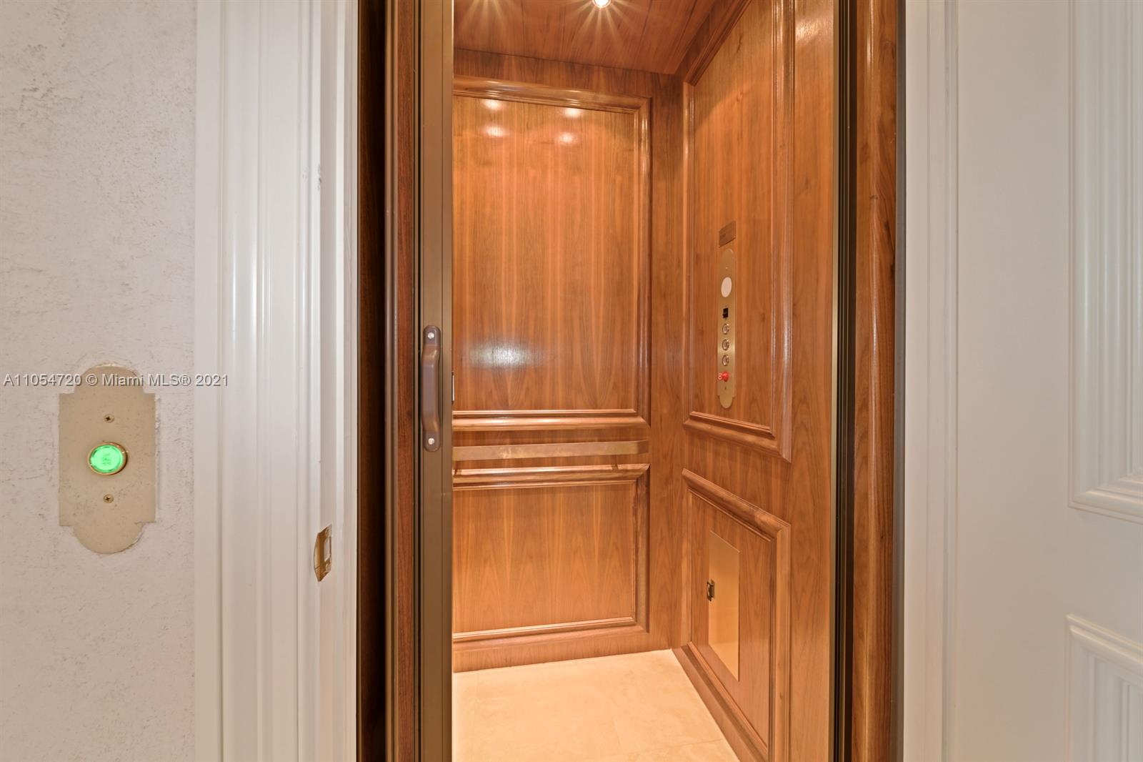 DELRAY BCH SHORES - Residential