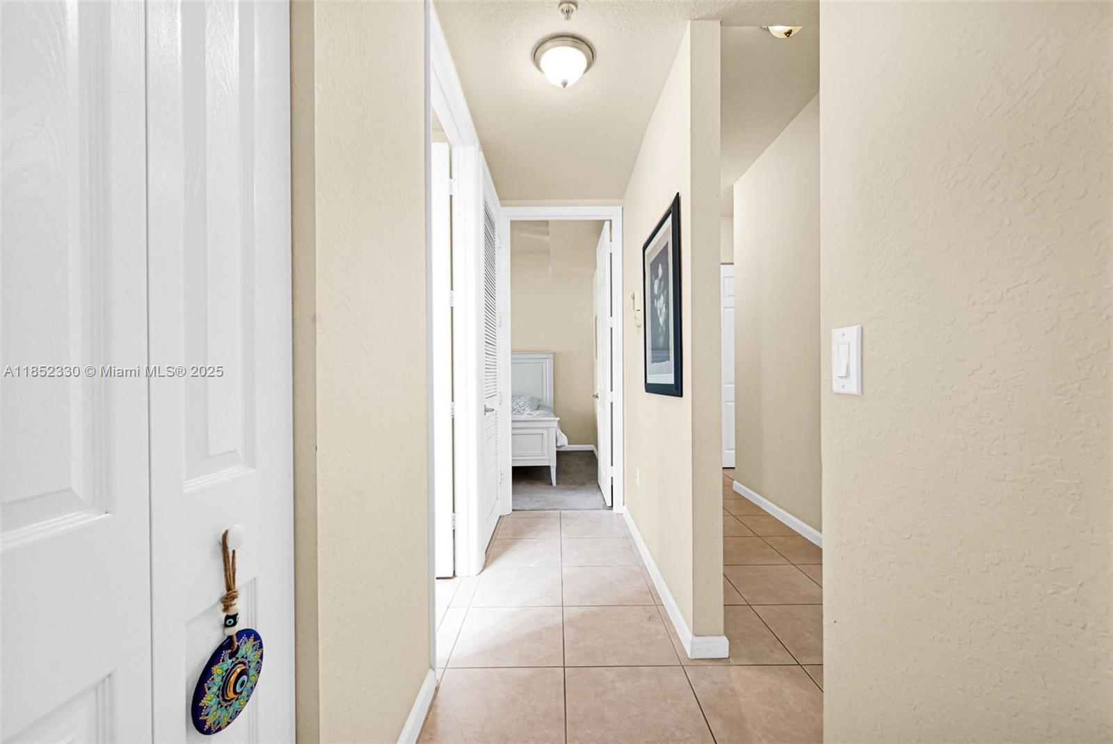 3500 Oaks Clubhouse Dr 101