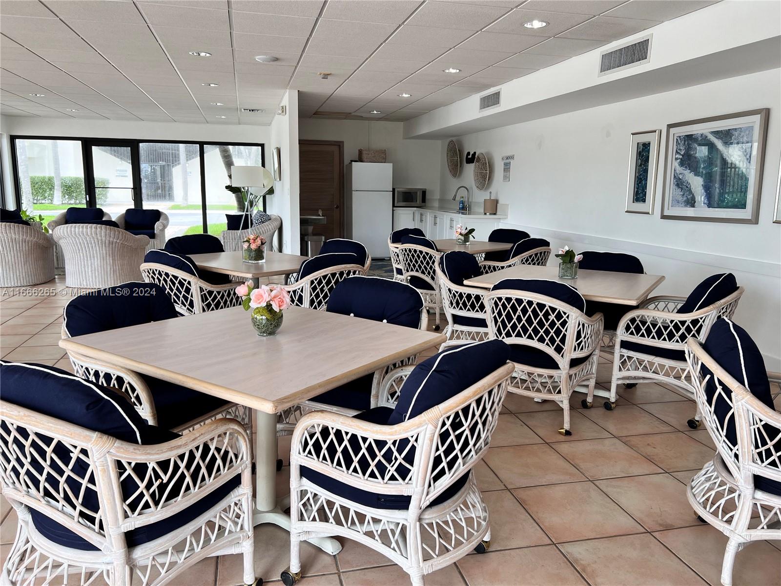 OCEANFRONT PLAZA CONDO - Residential Lease