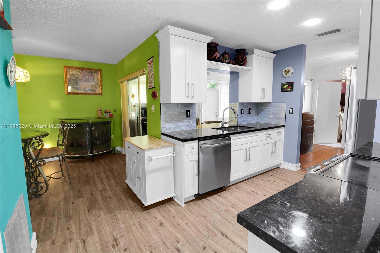 MAINLANDS OF TAMARAC LAKE - Residential