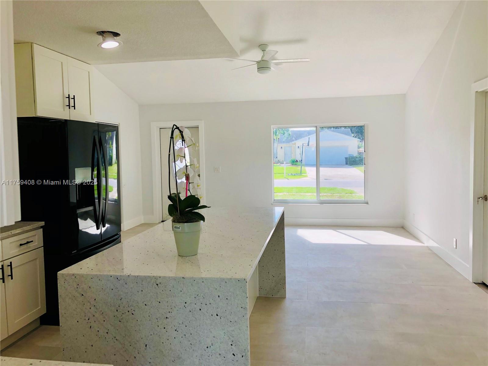 JUPITER VILLAGE - Residential Lease