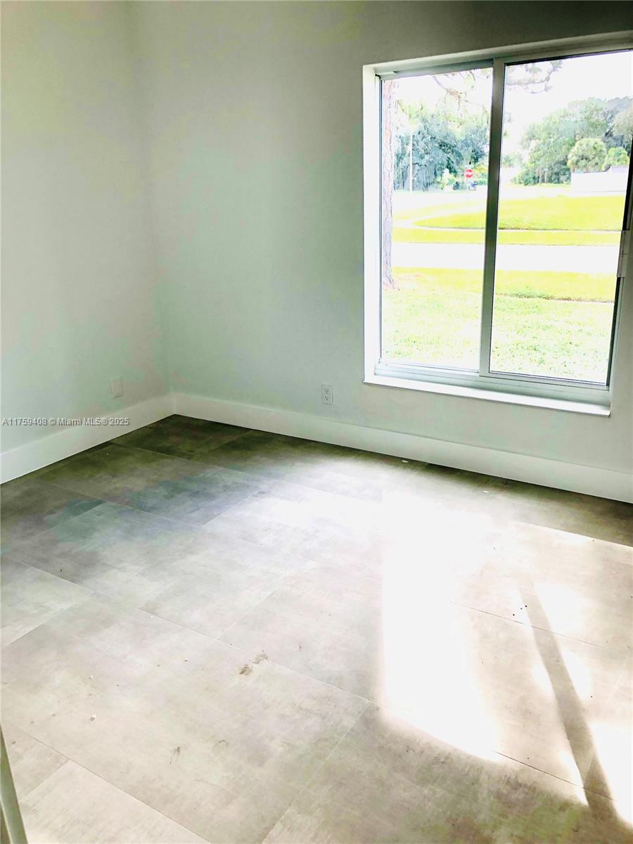 JUPITER VILLAGE - Residential Lease