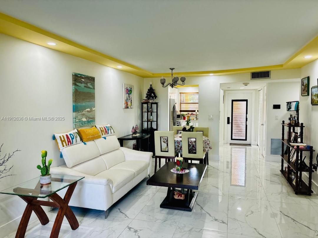 SUNRISE LAKES 61 CONDO - Residential