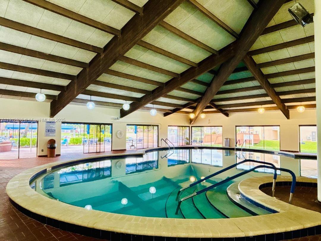 SUNRISE LAKES 61 CONDO - Residential