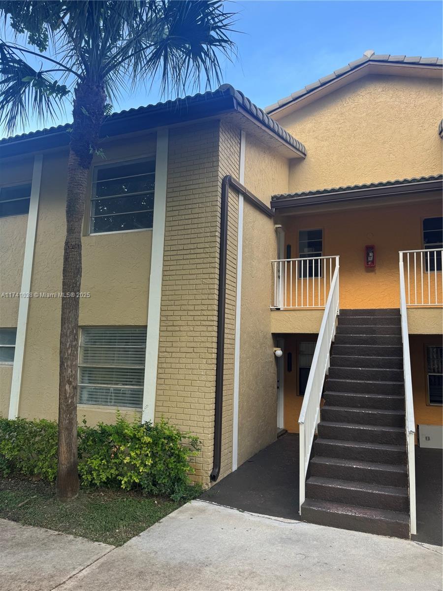 Rental Property at 11588 Nw 43rd Ct 11588, Coral Springs, Broward County, Florida - Bedrooms: 3 
Bathrooms: 2  - $2,350 MO.