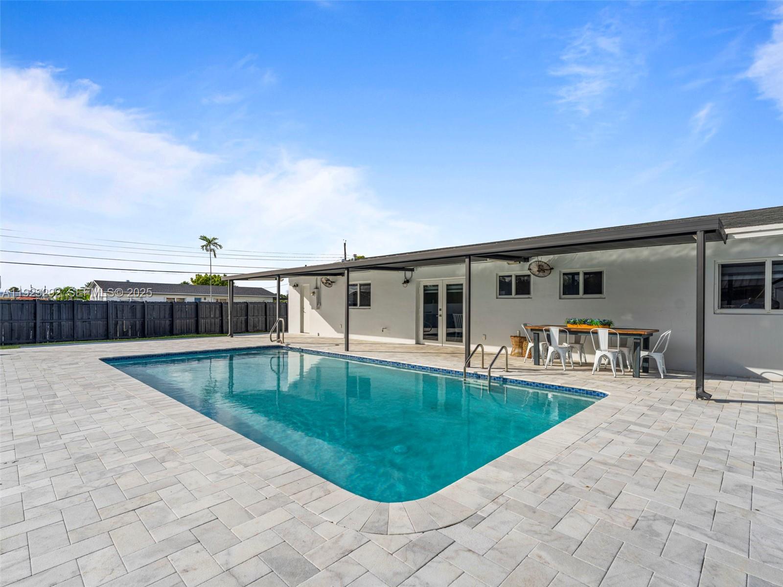 SOUTHWEST MANORS SEC 7PB - Residential