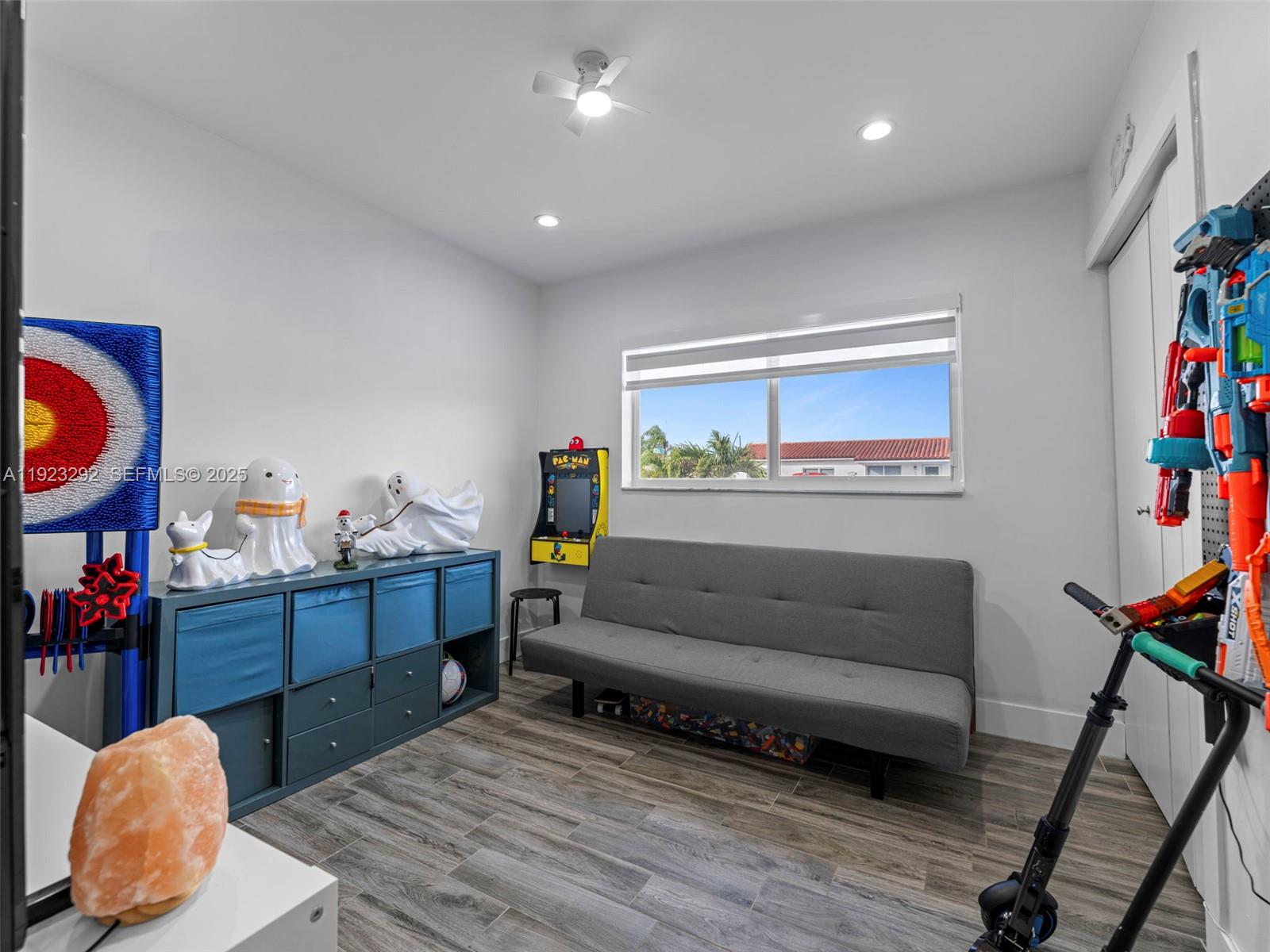 SOUTHWEST MANORS SEC 7PB - Residential