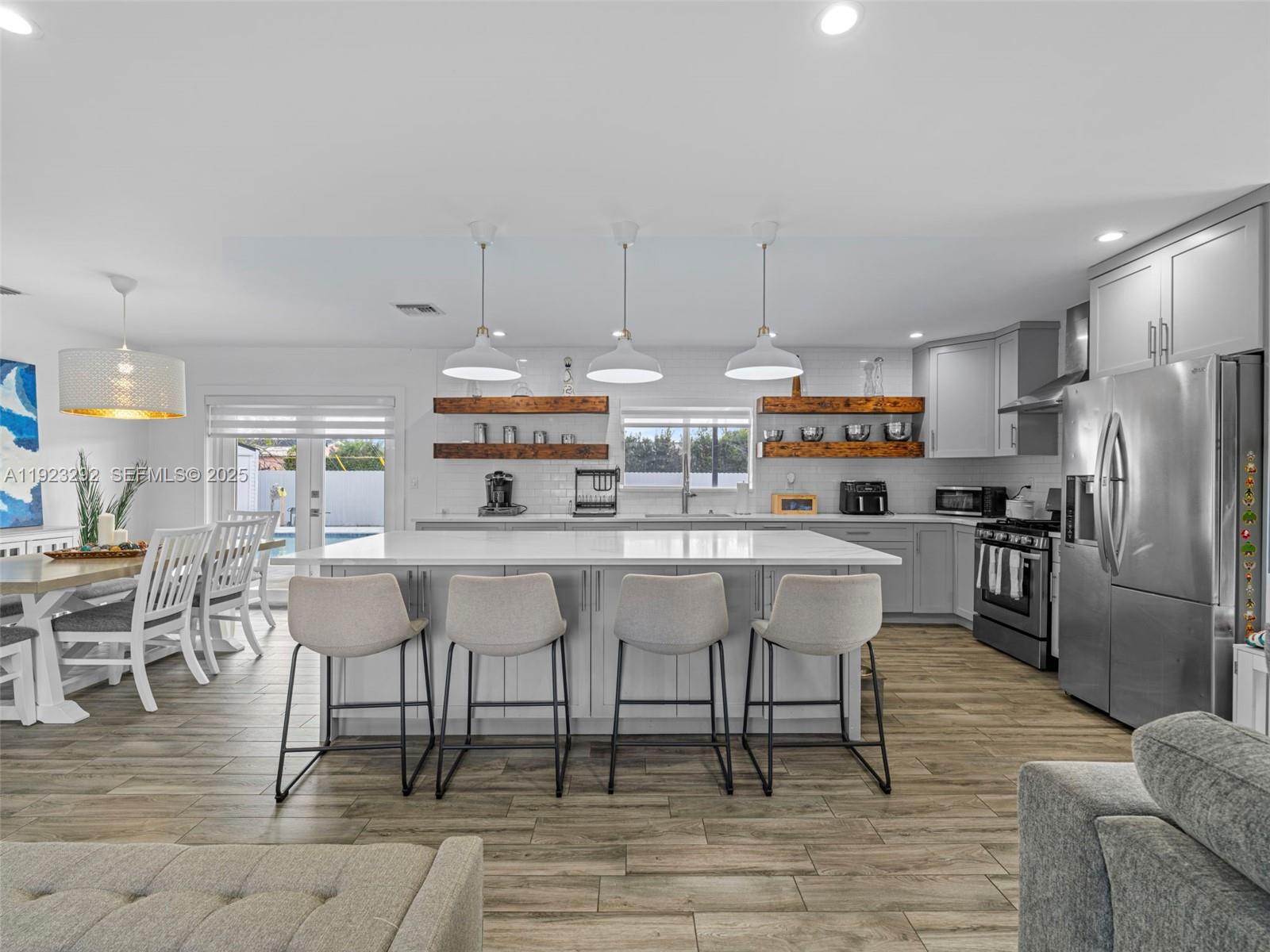 SOUTHWEST MANORS SEC 7PB - Residential