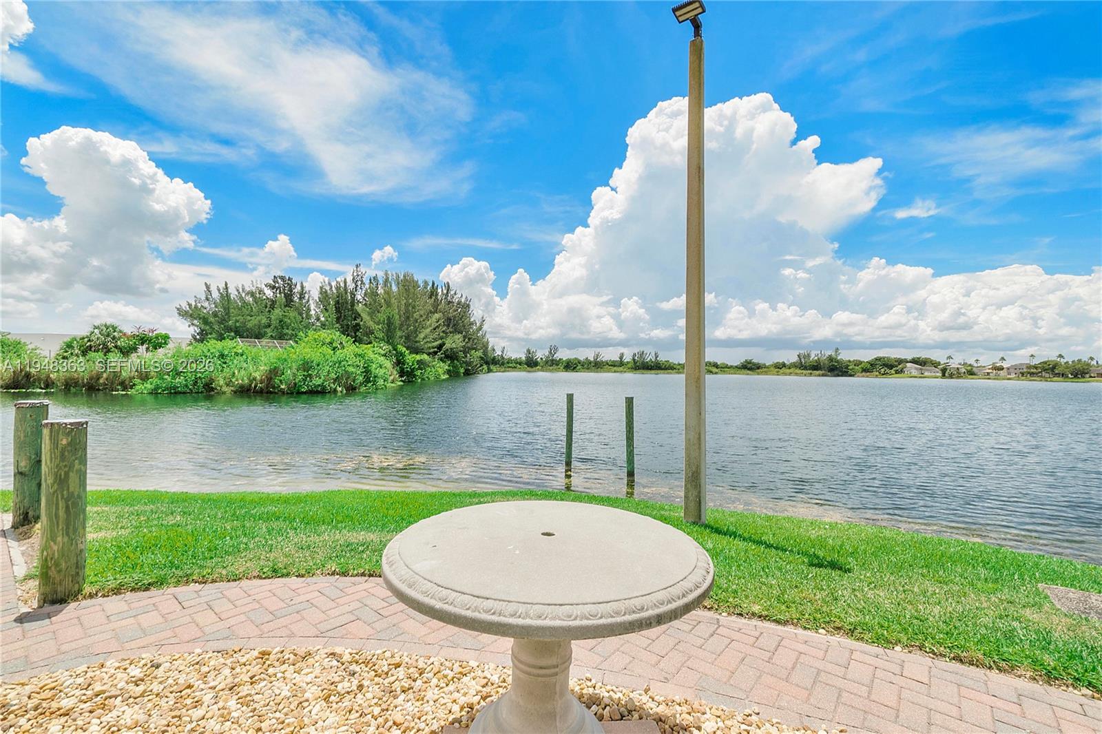 PLUM HARBOR - Residential