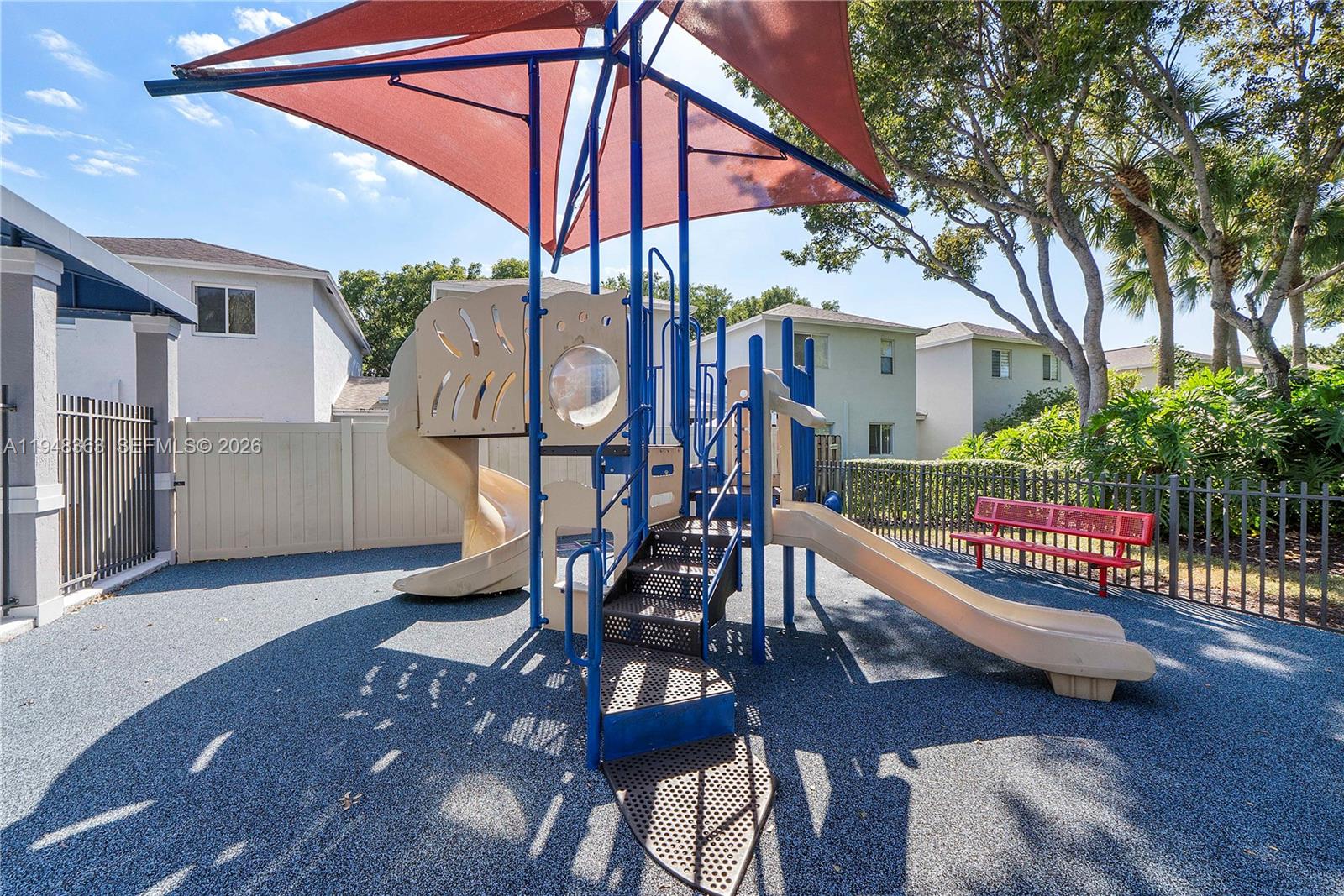 PLUM HARBOR - Residential