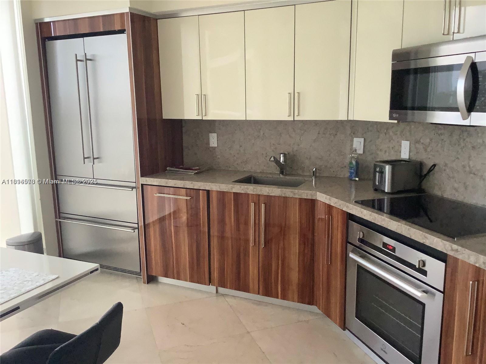 18911 Collins Ave 706, Sunny Isles Beach, Miami-Dade County, Florida - 3 Bedrooms  
3 Bathrooms - 