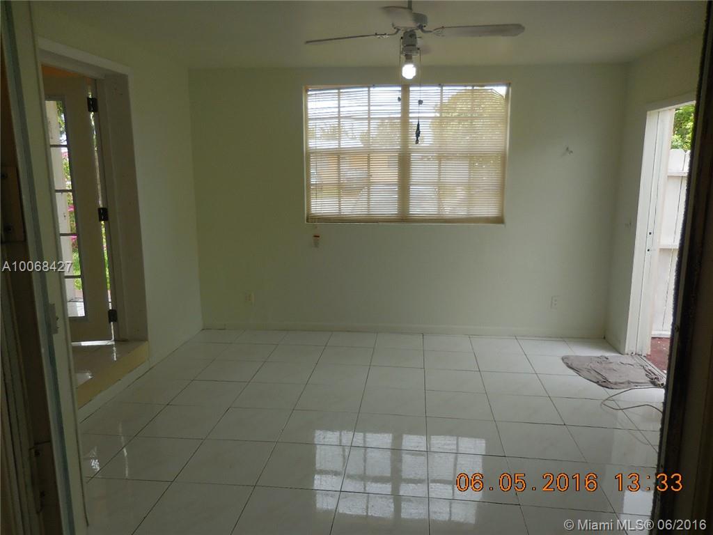 Westwood Lake 2nd Add - Residential